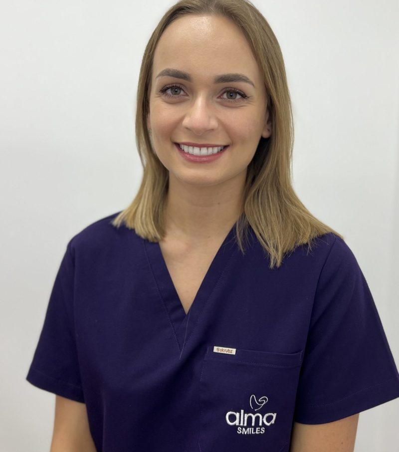 Team - Alma Smiles
